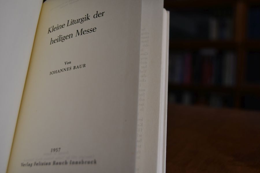 Kleine Liturgik der Heiligen Messe.