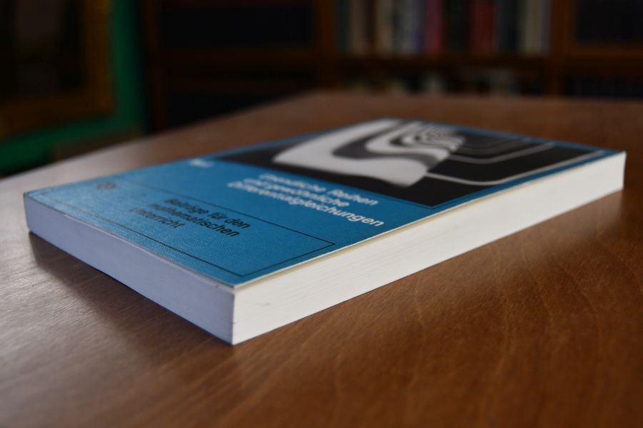 Unendliche Reihen und gewöhnliche Differnetialgleichungen.