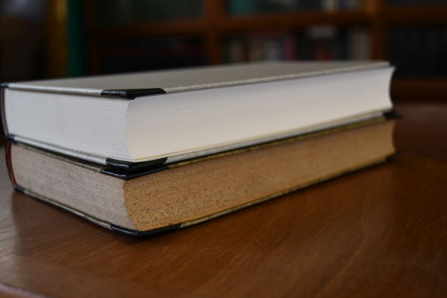 Entscheidungen des Bundesgerichtshofes in Zivilsachen Band 1 - Band 222. Von Bd. 1 bis Bd. 210 jeweils mit dem Zehnjahresregister. Insgesamt 243 Bände.