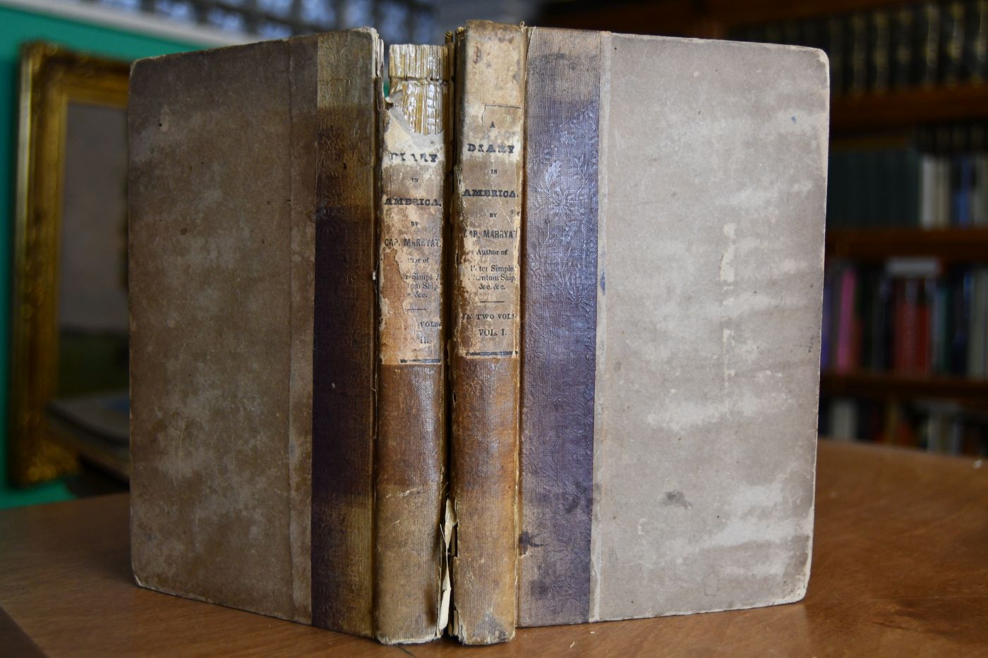 Diary in America, remarks on its institutions. 2 Bde.