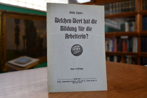 Welchen Wert hat die Bildung für die Arbeiterin?