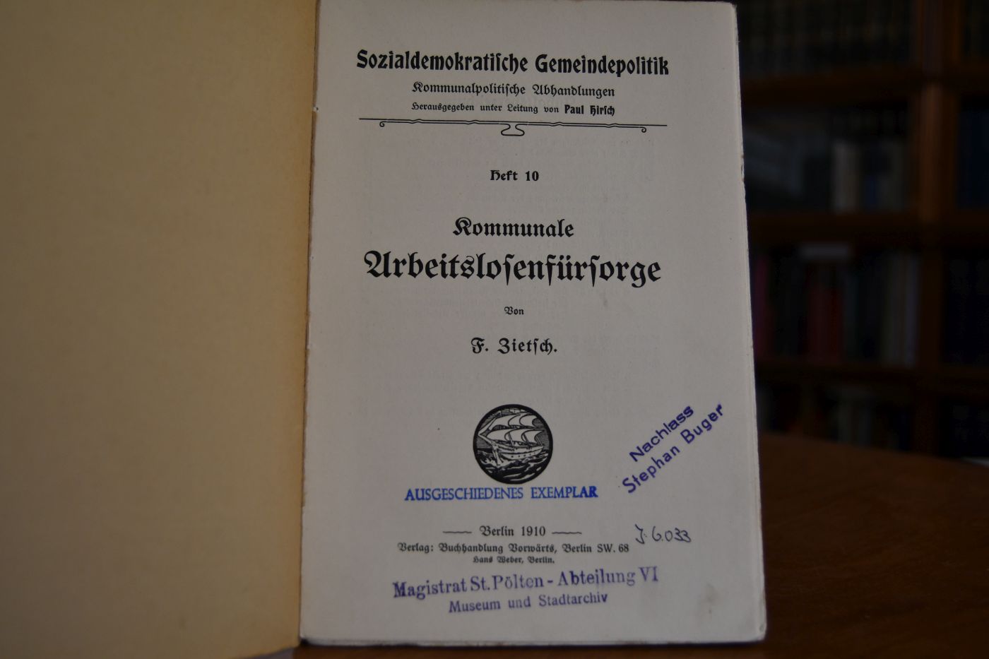 Kommunale Arbeitslosenfürsorge..