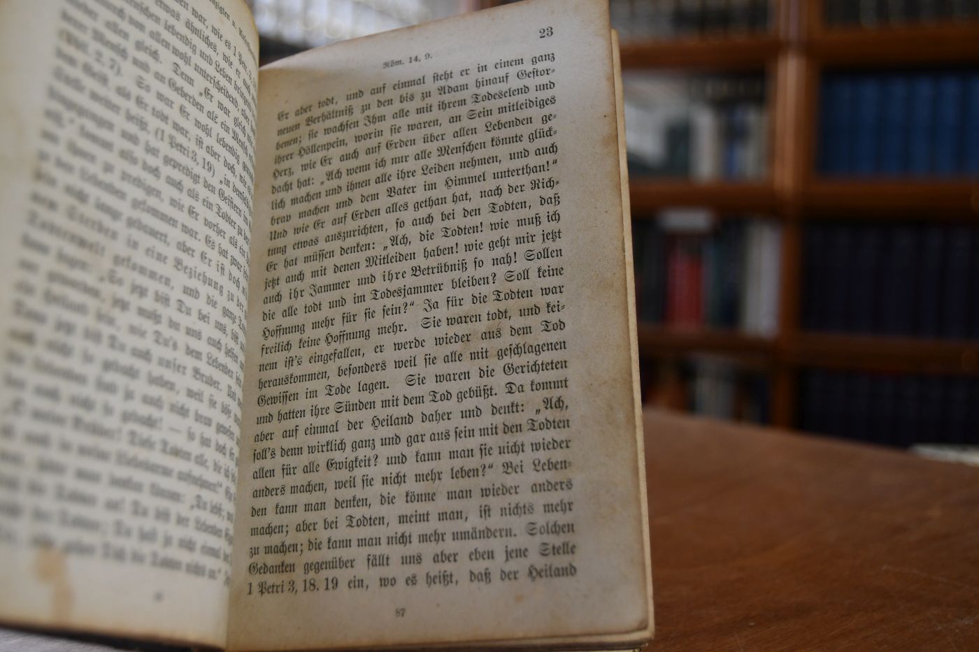 Predigt-Blätter aus Bad Boll, enthaltend nachgeschriebene Predigten und Vorträge von Pfarrer Blumhardt. Erster Band, 1879. Beigebunden Predigten und Vorträge von Christoph Blumhardt, 2. vermehrte AUflege, Bad Boll, Selbstverlag des Verfassers, [1865], 128 S.