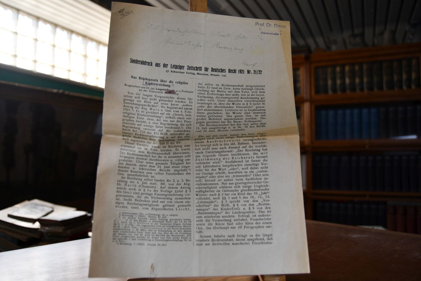 Das Reichsgesetz über die religiöse Kindererziehung. Besprochen von Leopold Perels, a.o. Prof. an der Universität Heidelberg.
