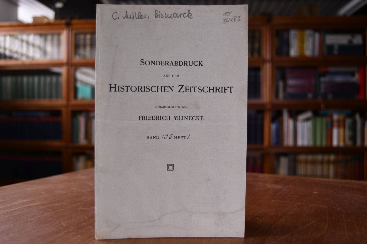 BuchbesprechungBismarcks Mutter und ihre Ahnen. Von Conrad Müller, I. Die Ahnen und die Jugendzeit, 1909.