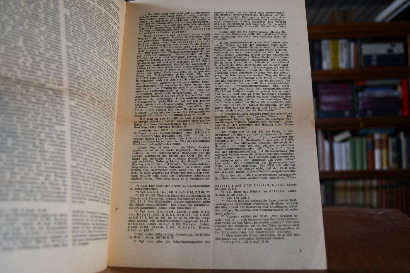 Zur Lehre von den persönlichen Strafausschließungsgründen.