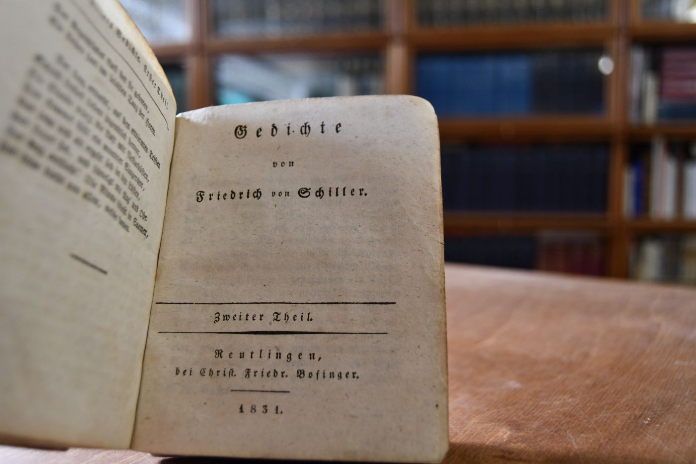 Gedichte. 2 Theile in einem Band.