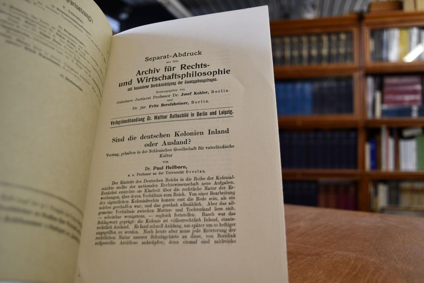 Sind die deutschen Kolonien Inland oder Ausland?