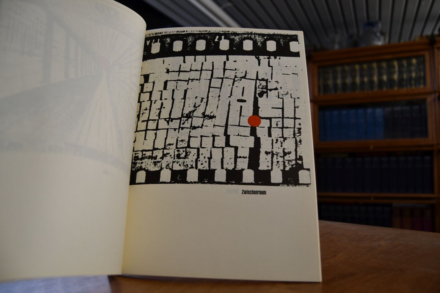 Fluchtpunkte. Fundort Berlin HFBK. Finder Helmut Lortz. Fundzeit 1970.