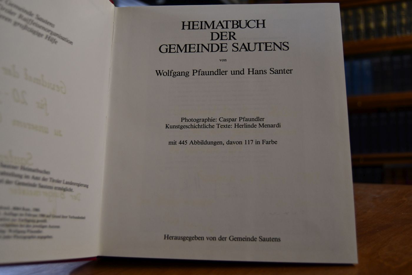 Heimatbuch der Gemeinde Sautens.