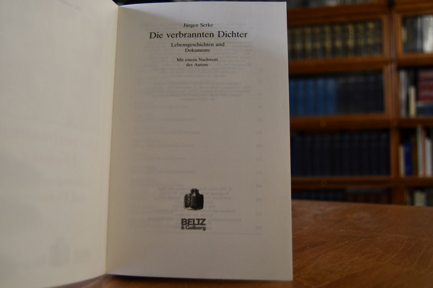 Die verbrannten Dichter. Lebensgeschichten und Dokumente.