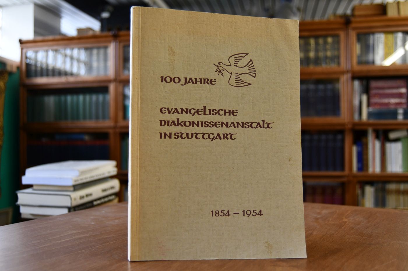 100 Jahre Evangelische Diakonissenanstalt in Stuttgart. 1854-1954.