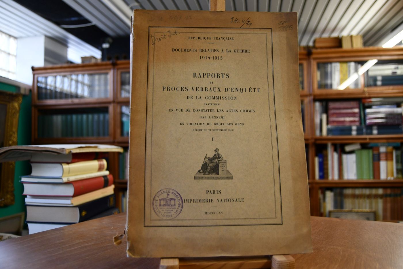 Rapports et Proces-verbaux d`Enquete de la Commission instituee en vue de constater les actes commis par l`ennemi en violation du droit des gens (Decret du 23. Septembre 1914).
