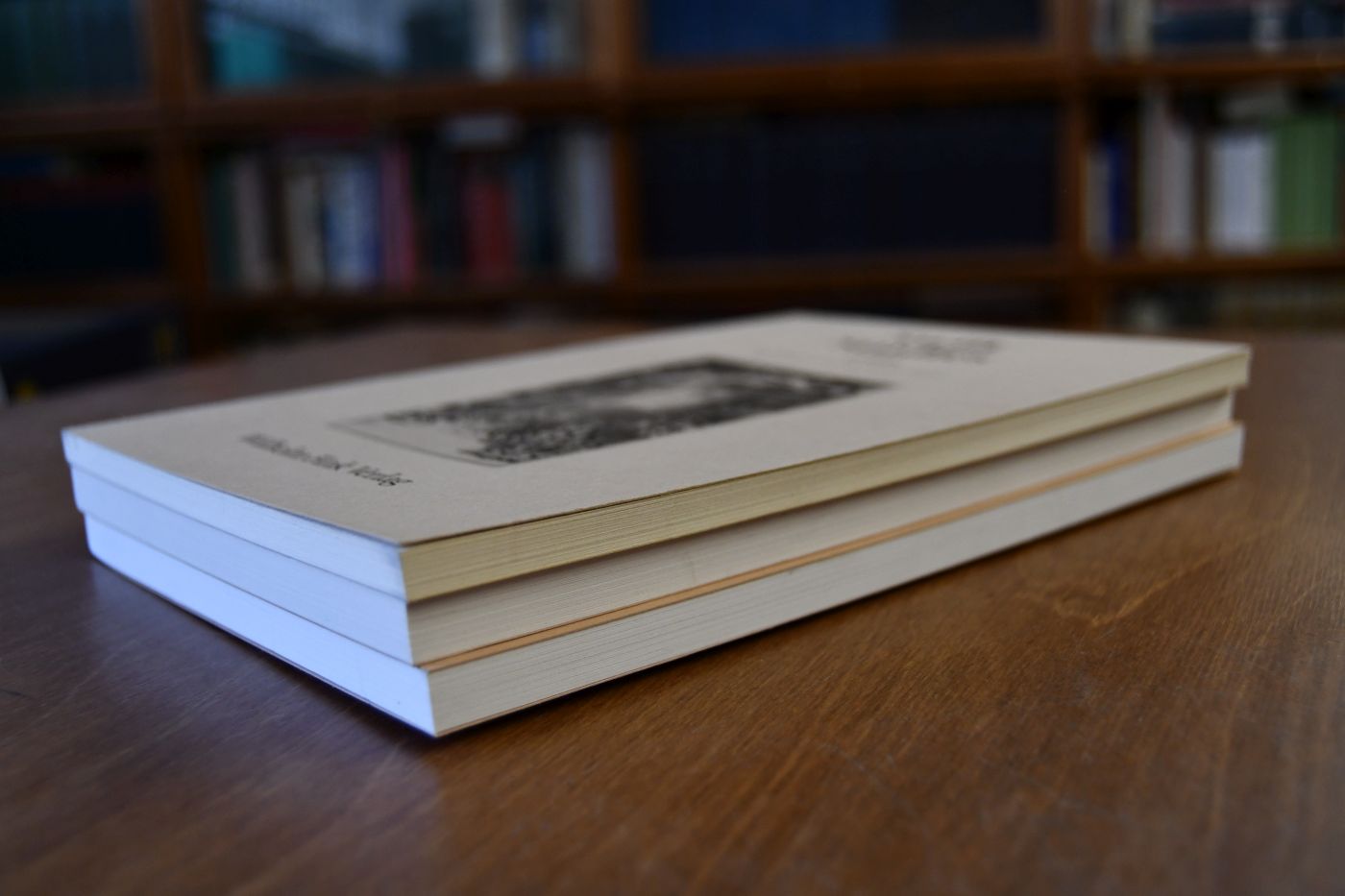 Swift Studies. The Annual of the Ehrenpreis Center 1986, 1991, 1993, 1995, 1996.