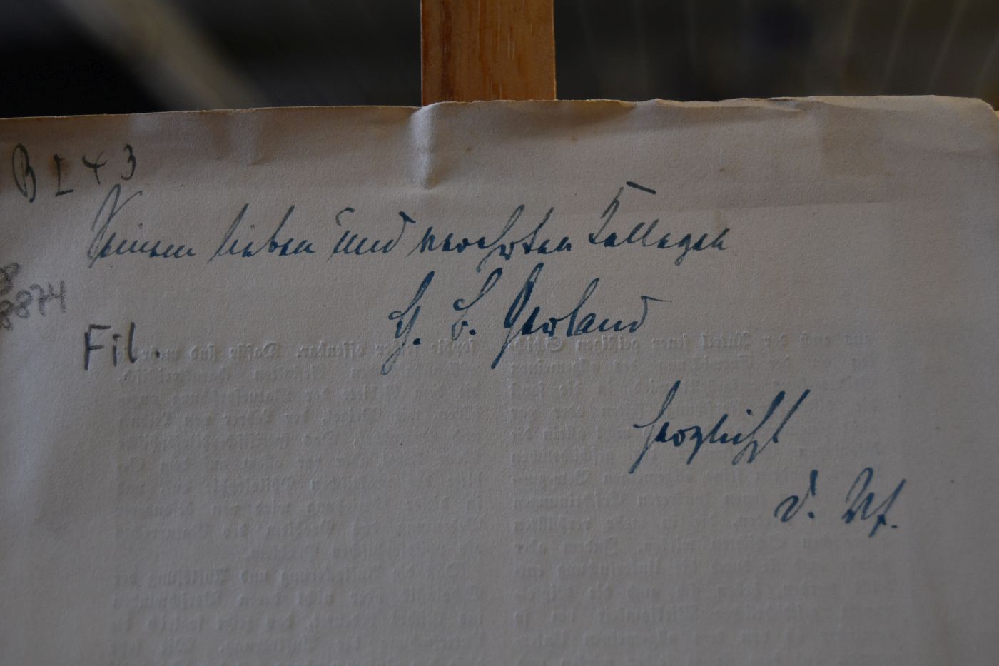 Buchbesprechung Max Wundt, Die Philosophie an der Universität Jena in ihrem geschichtlichen Verlaufe.
