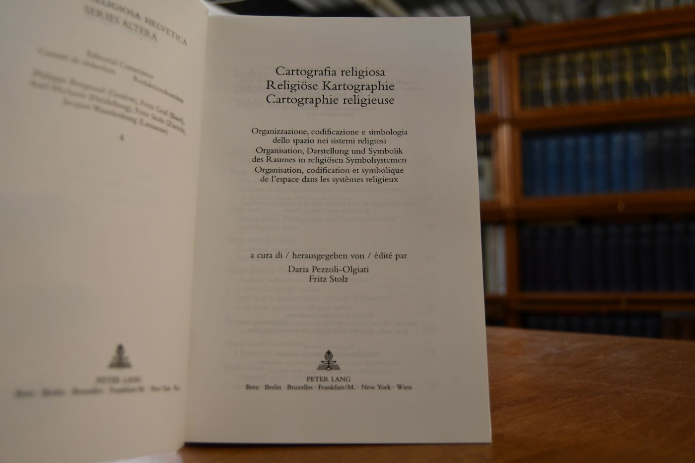 Religiöse Kartographie. Organisation, Darstellung und Symbolik des Raumes in religiösen Symbolsystemen.