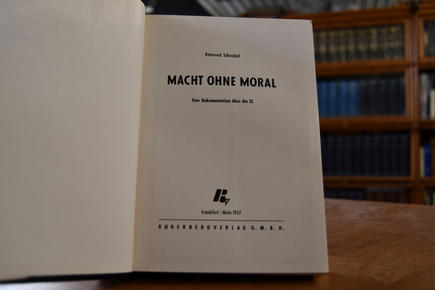 Macht ohne Moral. Eine Dokumentation über die SS.