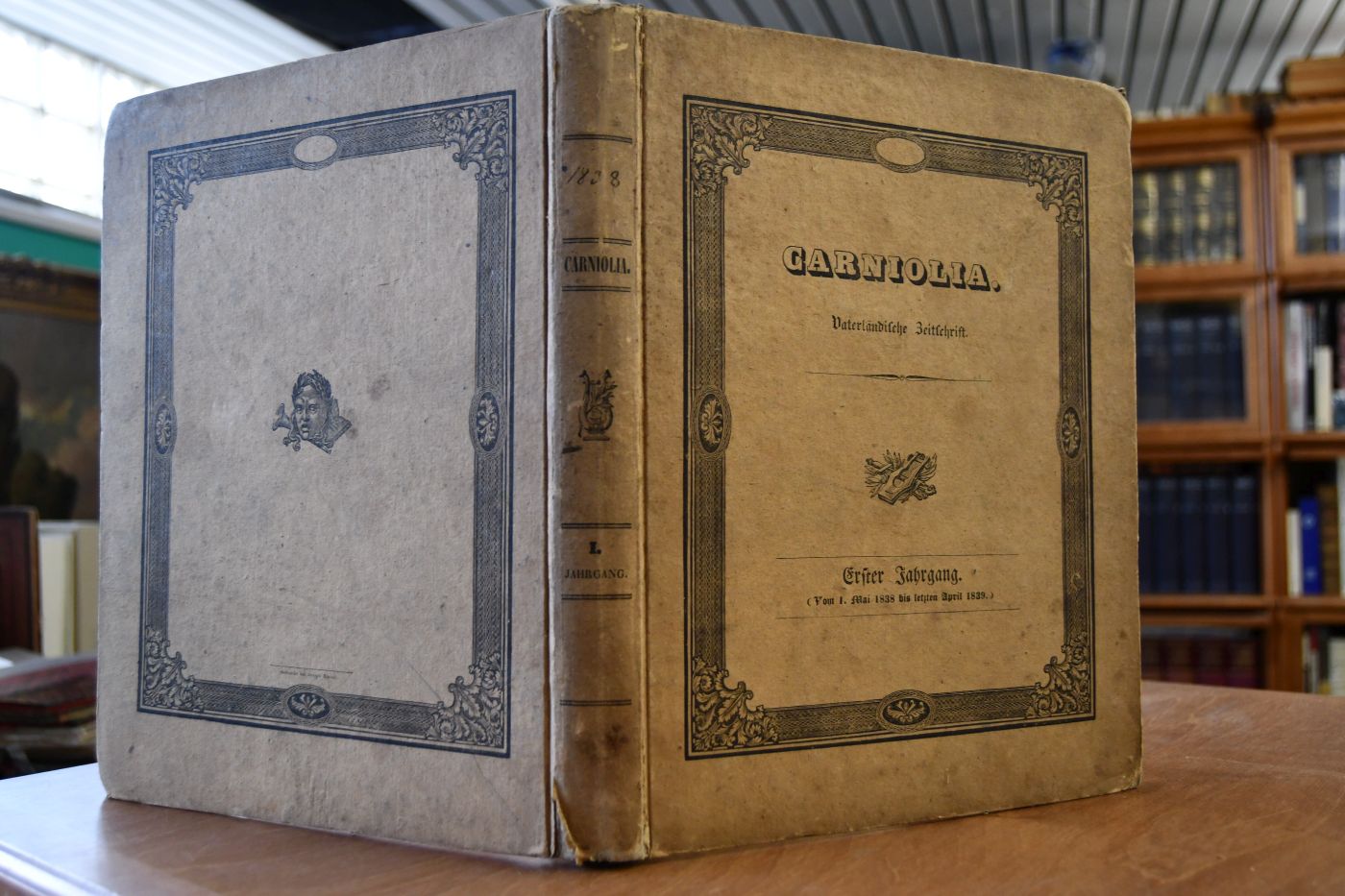 Carniolia. Vaterländische Zeitschrift und Unterhaltungsblatt für Kunst, Literatur, Theater und geselliges Leben. Erster Jahrgang.