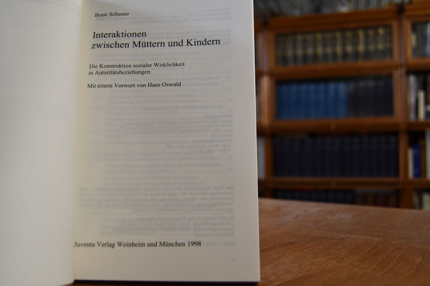 Interaktionen zwischen Müttern und Kindern. Die Konstruktion sozialer Wirklichkeit in Autoritätsbeziehungen.