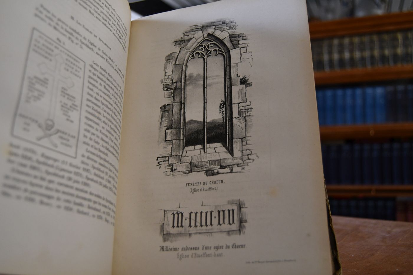 Bulletin de la société pour la conservation des monuments historiques d`Alsace. IIe Serie - Premier Volume (1862-1863). Premiere Partie - Proces - verbaux. Beigebunden 1. Societe pour la Conservation des monuments historiques d`Alsace. Seance du Comite du 5 janvier 1863, 72 S. mit Tafeln. 2. Notice sur quelques decouvertes archeologiques 111 S. mit Tafeln und Abb. 3. Bulletin de la société pour la conservation des monuments historiques d`Alsace. IIe Serie - Deuxieme Volume (1863-1864). Premiere Partie - Proces - verbaux, S. 74-148 mit Tafeln.