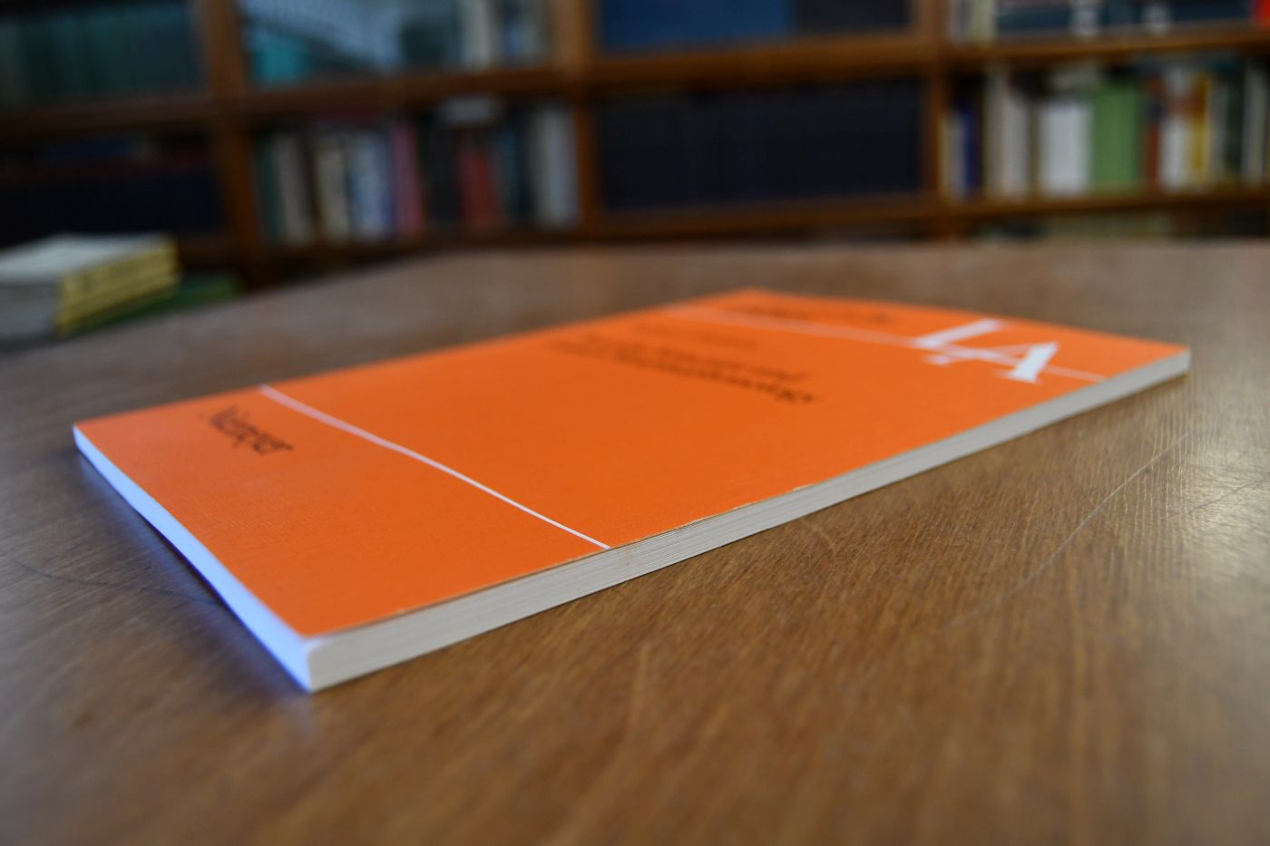 Prosodic structure and French morphophonology.