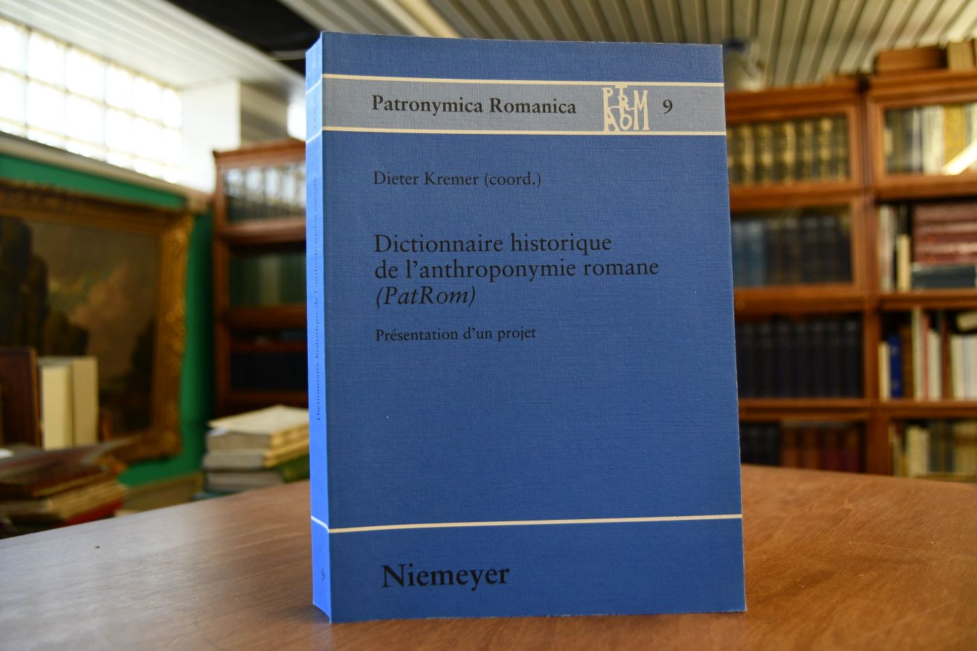 Dictionnaire historique de l`anthroponymie romane (PatRom) présentation d`un projet.