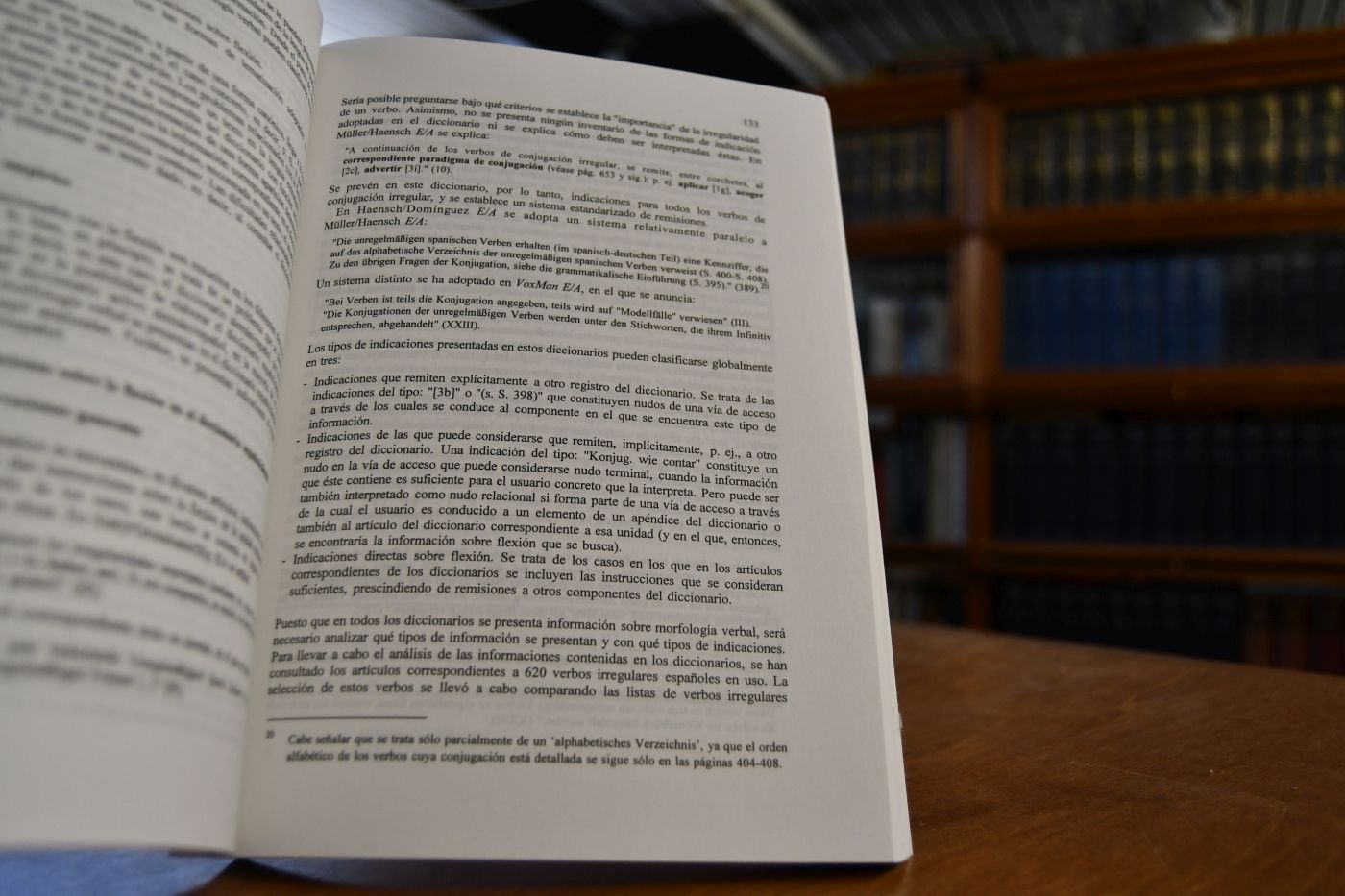 Gramática en la lexicografía bilingüe. Morfología y sintaxis en diccionarios español-alemán desde el punto de vista del germanohablante.