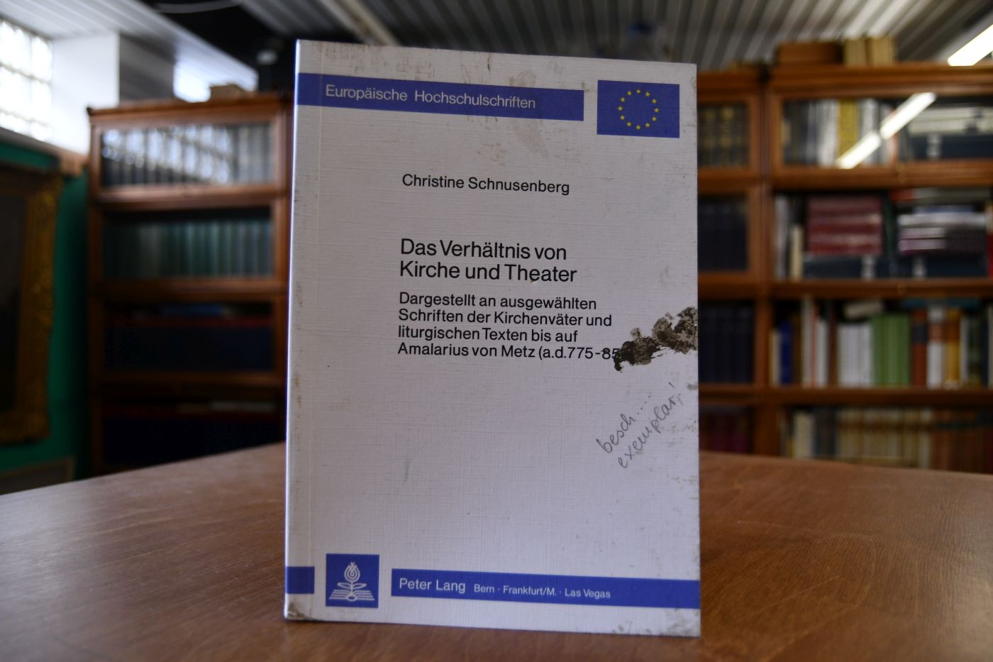 Das Verhältnis von Kirche und Theater. Dargestellt an ausgewählten Schriften der Kirchenväter und liturgischen Texten bis auf Amalarius von Metz (a.d. 775 - 852).