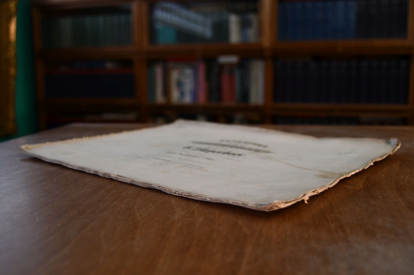 Ouverture zum Trauerspiel Struensee von Michael Beer. Musik von G. Meyerbeer. Für das Pianoforte zu vier Händen arrangiert vom Königl. Musikdirektor C. Klage.