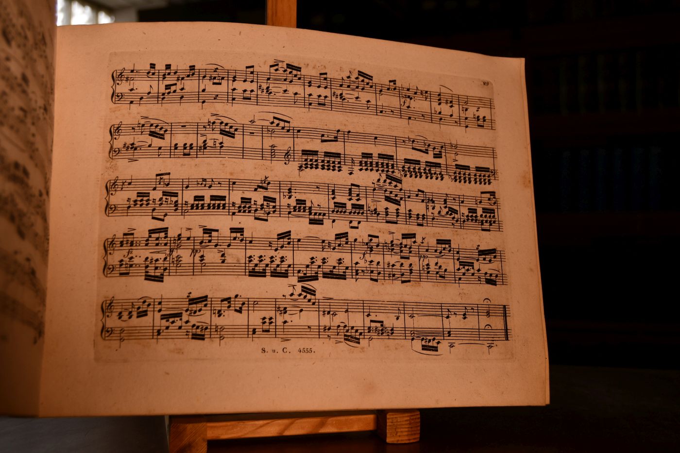Euryanthe. Große romantische Oper in 3 Aufzügen. Vollständiger Auszug für`s Pianoforte allein, (mit Hinweglassung der Worte.) Unter Aufsicht und Gutheißung des Componisten verfertiget.