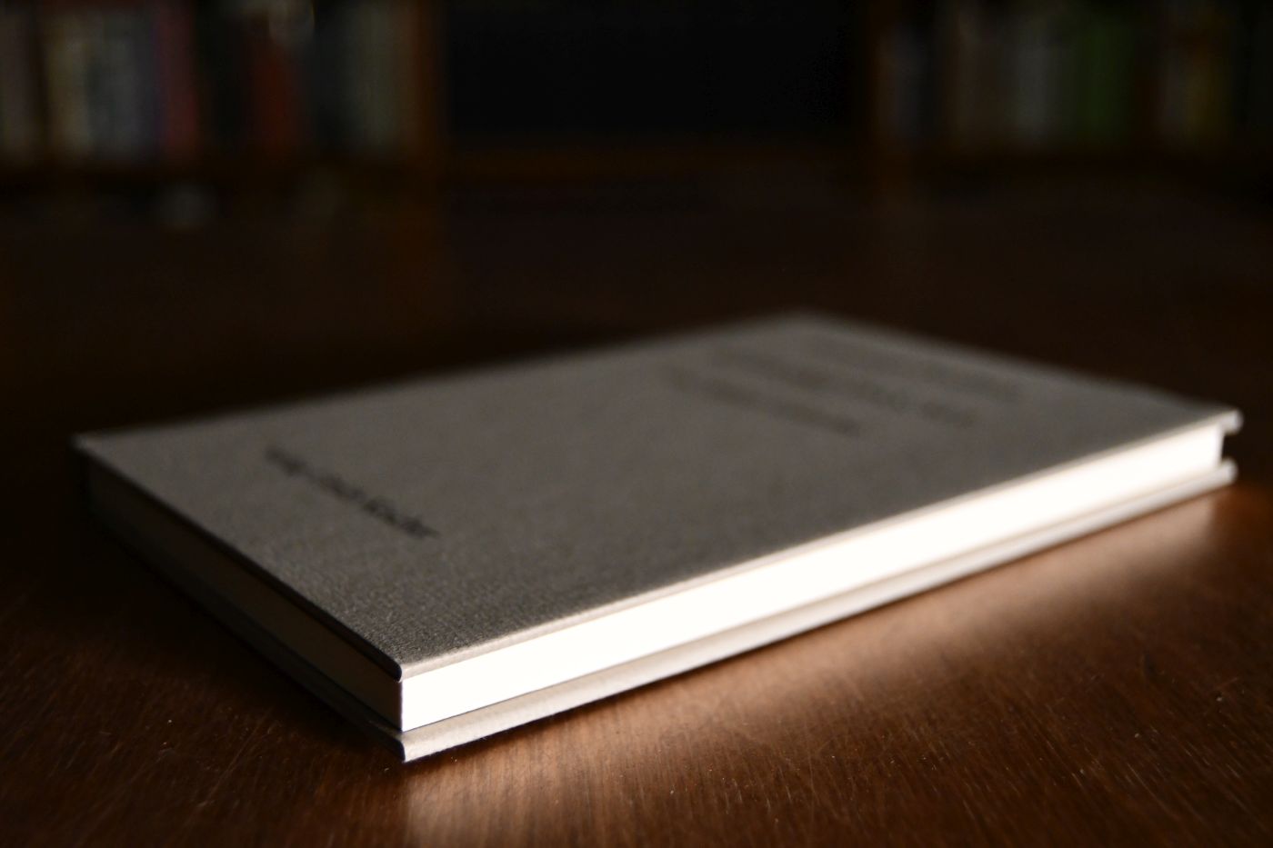 Schwarz das All. Vier Zyklen Gedichte.