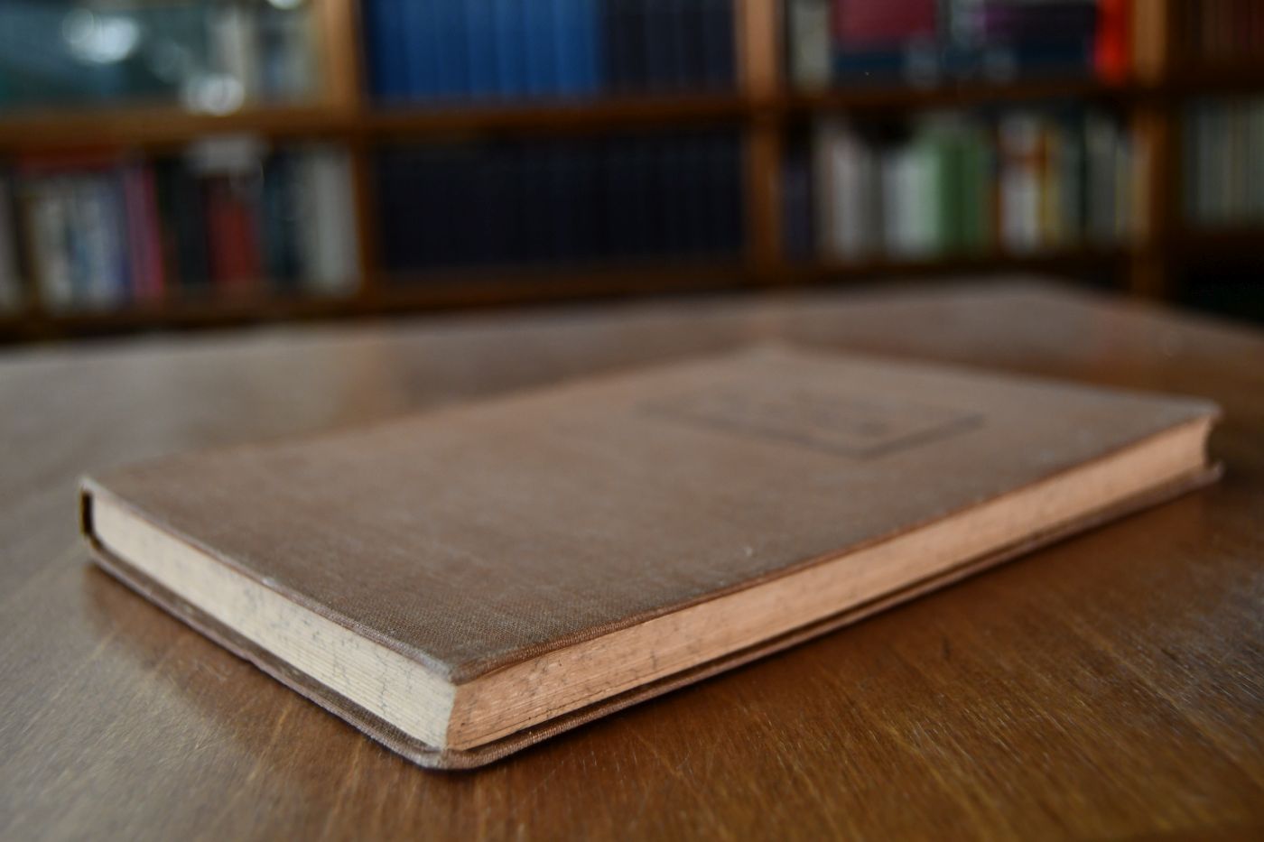 Die Pferdezucht unter besonderer Berücksichtigung des betriebswirtschaftlchen Standpunktes. Leitfaden für Züchter, Besitzer und Freunde des Pferdes.