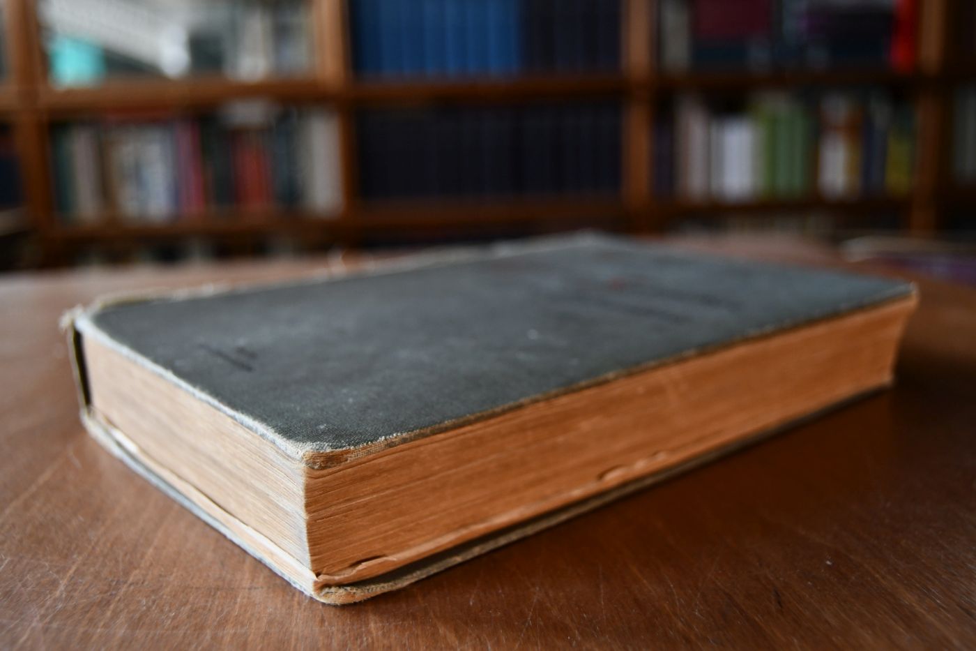 Handbuch für die Einjährig-Freiwilligen, Offizier-Aspiranten und die Offiziere des Beurlaubtenstandes, der Feldartillerie.