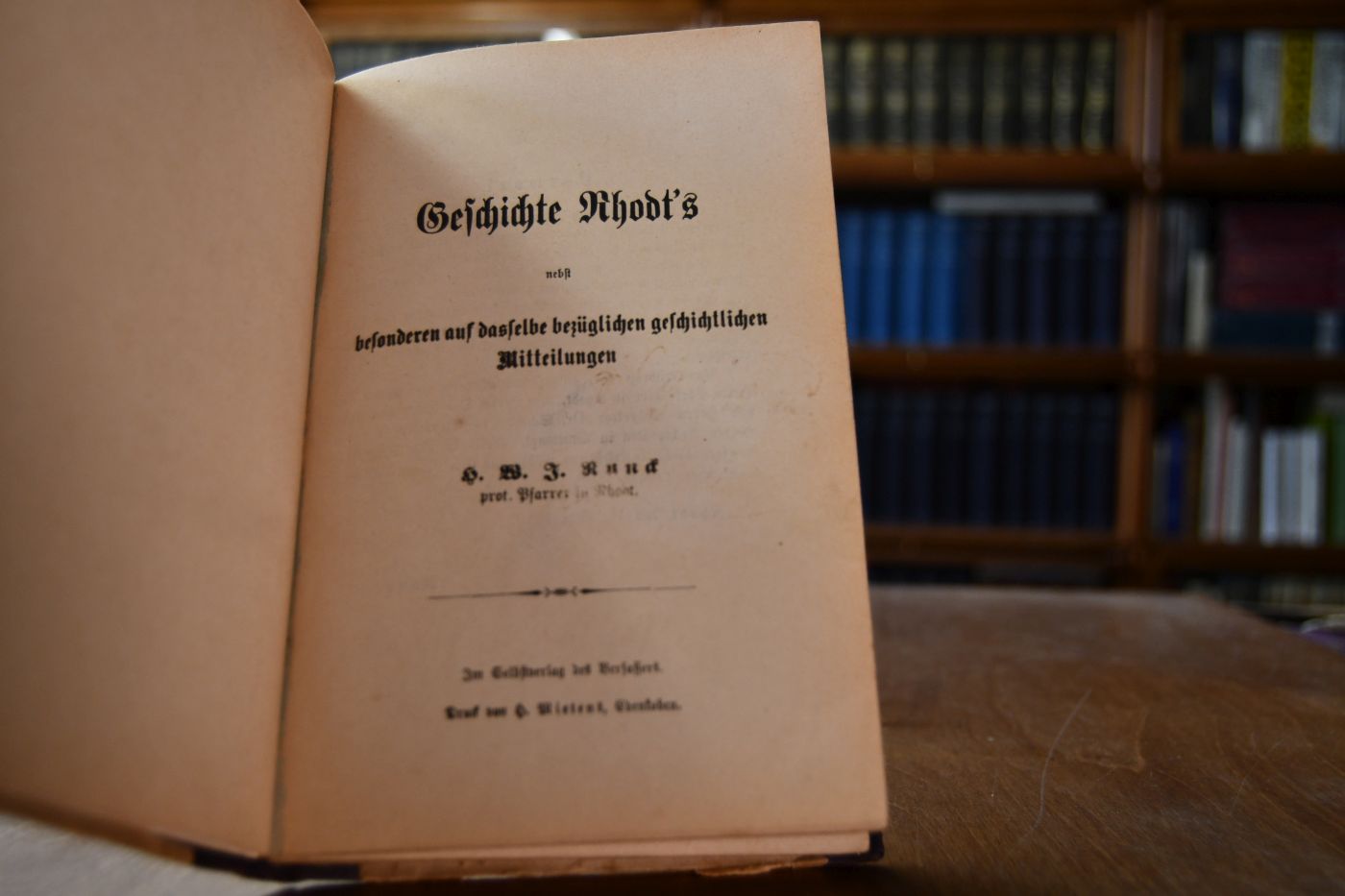 Geschichte Rhodt`s nebst besonderen auf dasselbe bezüglichen geschichtlichen Mitteilungen.