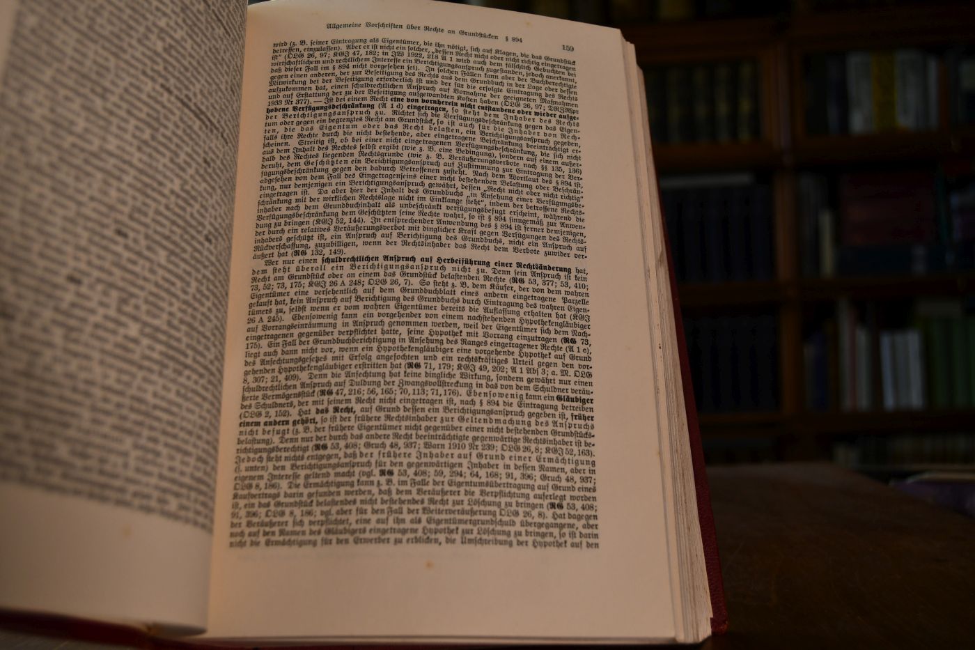 Das Bürgerliche Gesetzbuch mit besonderer Berücksichtigung der Rechtsprechung des Reichsgerichts. III. Band Sachenrecht.