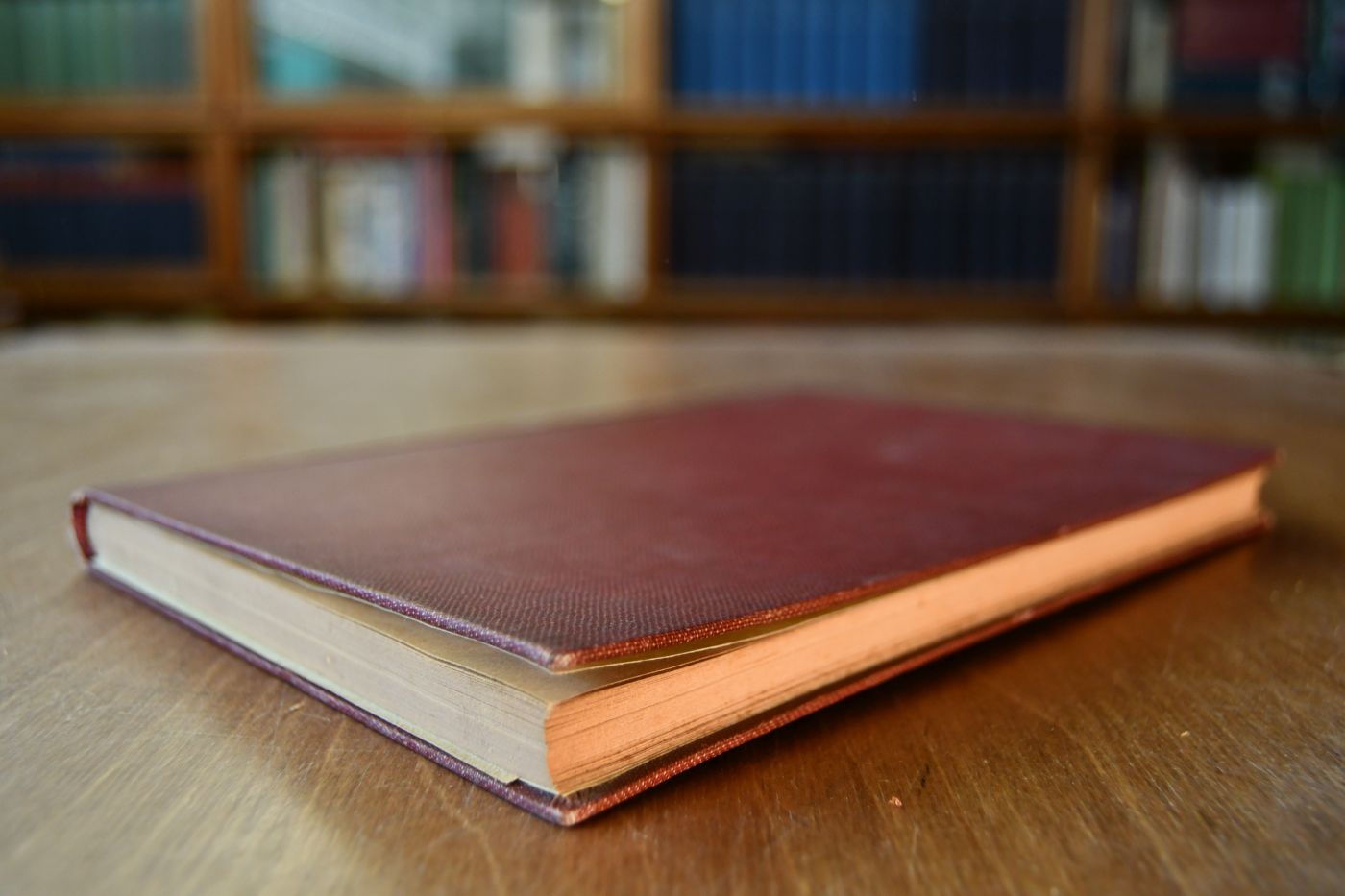 Hengstbuch der in Deutschland tätigen Vollblutbeschäler 1947. Erste Ausgabe.