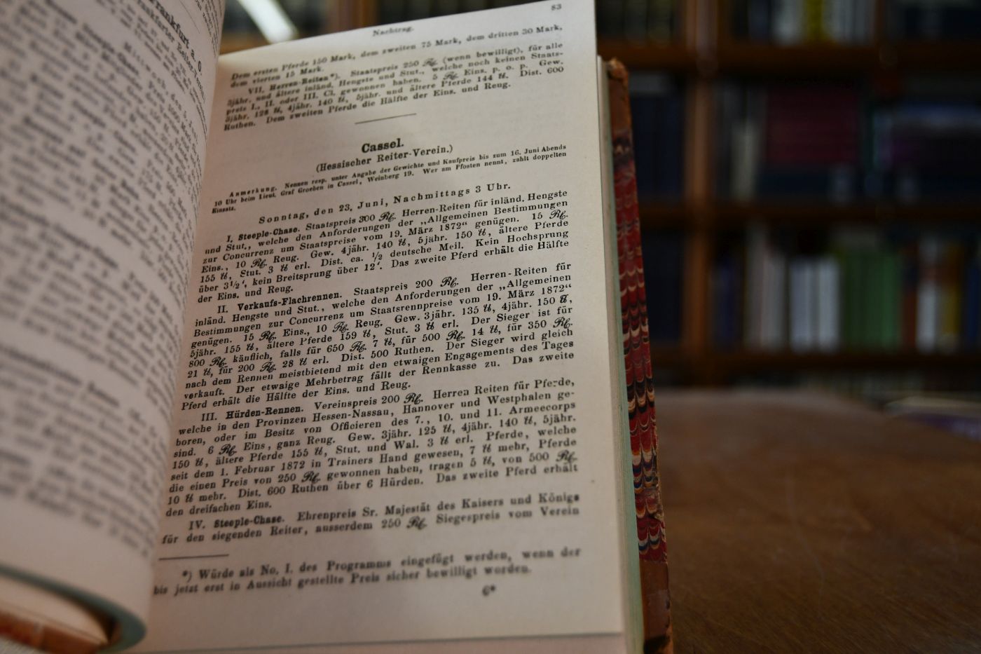 Renn-Kalender für Deutschland herausgegeben vom General-Secretariat des Union-Clubs. Jahrgang 1872. I. Theil. Inhalt Renn-Propositionen für 1872, sowie Zusammenstellung der Zuchtrennen für 1873, 1874, 1875, der Pferde in Training etc. II. Theil. Inhalt Die Leistungen der Pferde in den Rennen des Jahres 1872 auf deutschen Rennbahnen, nebst Angabe ihrer Besitzer und Reiter, Register und statistischen Tabellen etc.